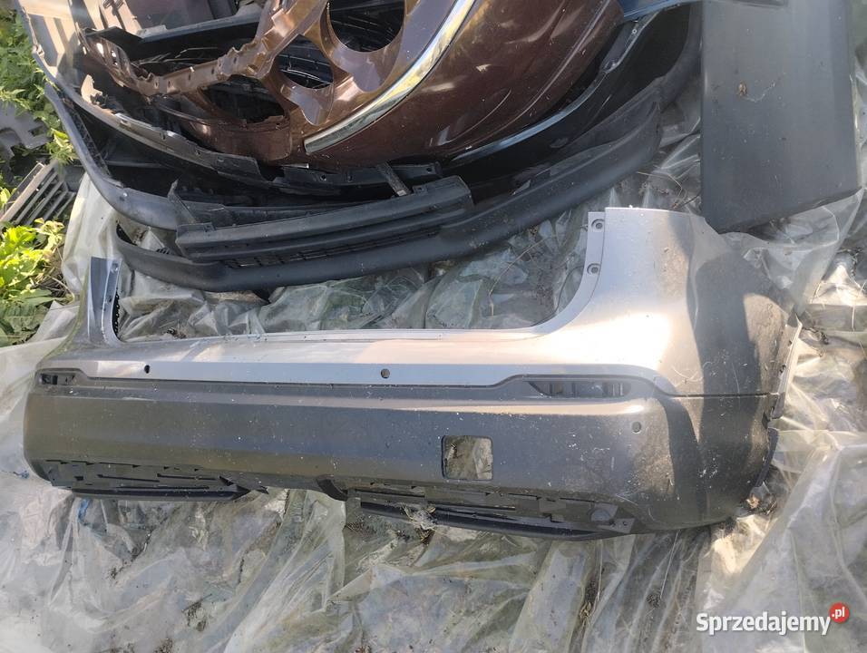 tylny zderzak NISSAN QASHQAI J11 LIFT PDC 1721r pomorskie Gniew