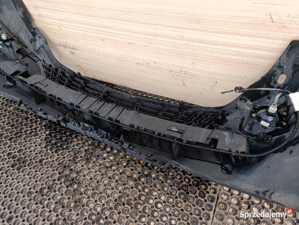 MERCEDES CITAN W415 ZDERZAK PRZÓD HALOGEN C147 Zbierkowo sprzedam
