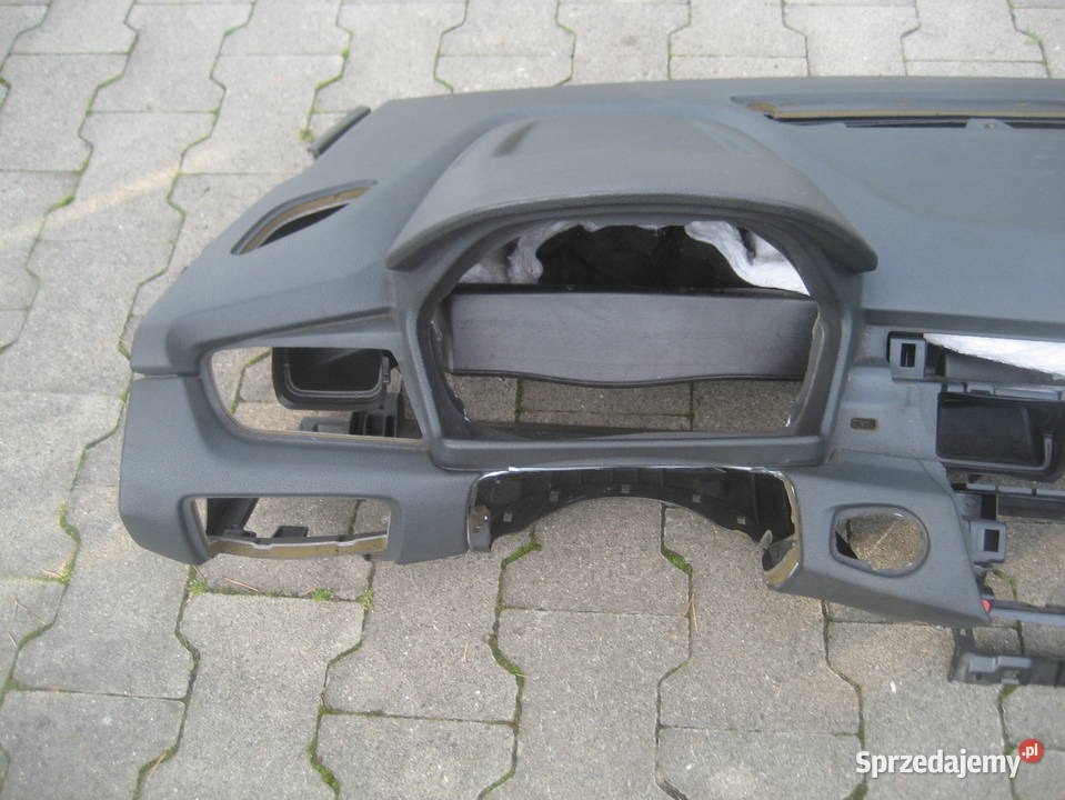 bmw 2 f45 f45 f46 deska rozdzielcza konsola wielkopolskie Rakoniewice sprzedam