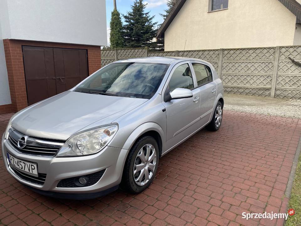Opel Astra H 20082009 bogato wyposażona immobilizer wielkopolskie