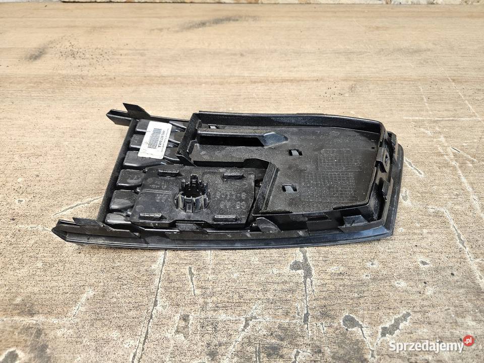 AUDI A6 C8 4K SLINE KRATKA PRAWA ZDERZAKA PRZÓD Międzychód