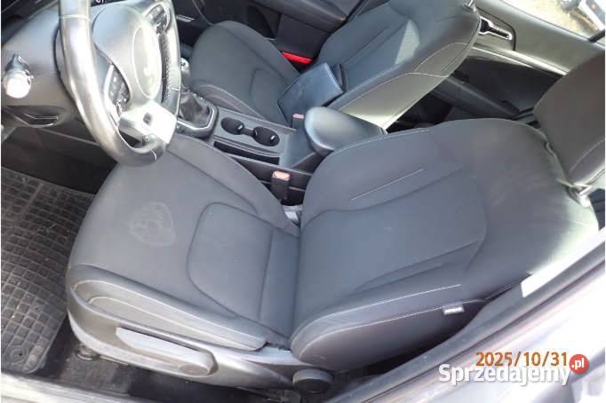 KIA SPORTAGE 2022 1598 ccm 150 81054km Warszawa