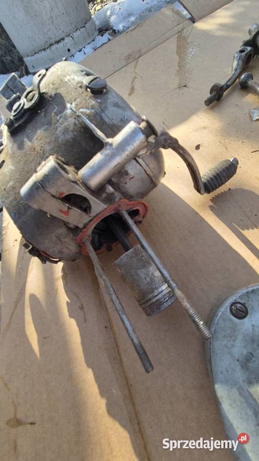 Jawa mustang silnik Silniki Hryniewicze sprzedam