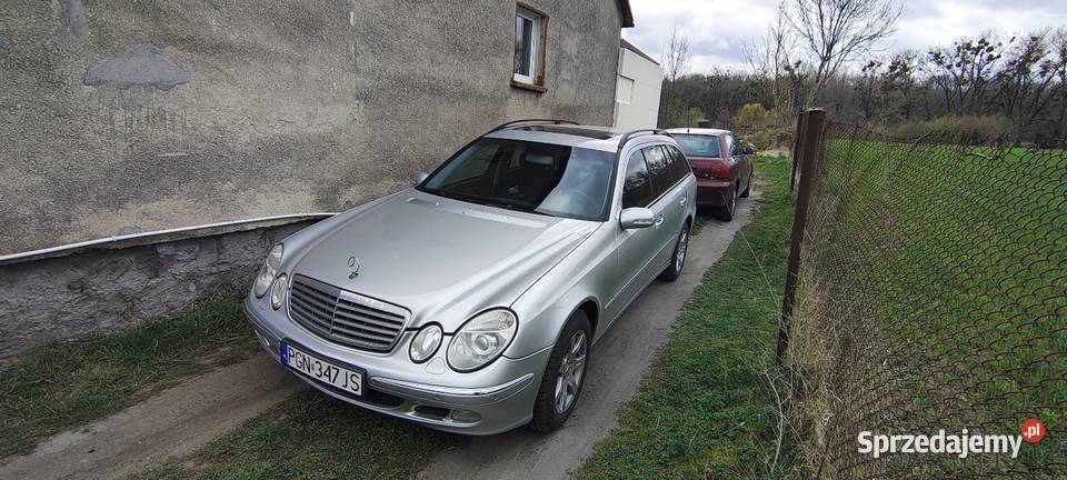 Mercedes w211 e klasa 32 CDI R6 204 2004r Rok produkcji 2004 sprzedam