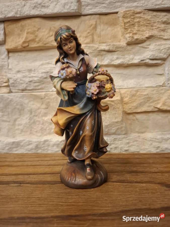 Rzeźba z drewna piękna malowana grajek Rękodzieło Lubień sprzedam