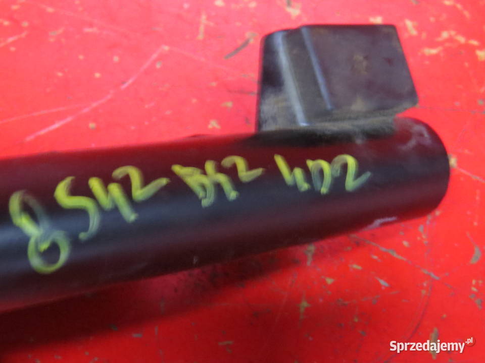 SUZUKI BURGMAN K7 200 150 125 sanki mocowanie