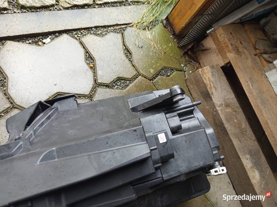 Reflektor lewy skoda kamiq full LED orginal osobowe Rzeszów sprzedam