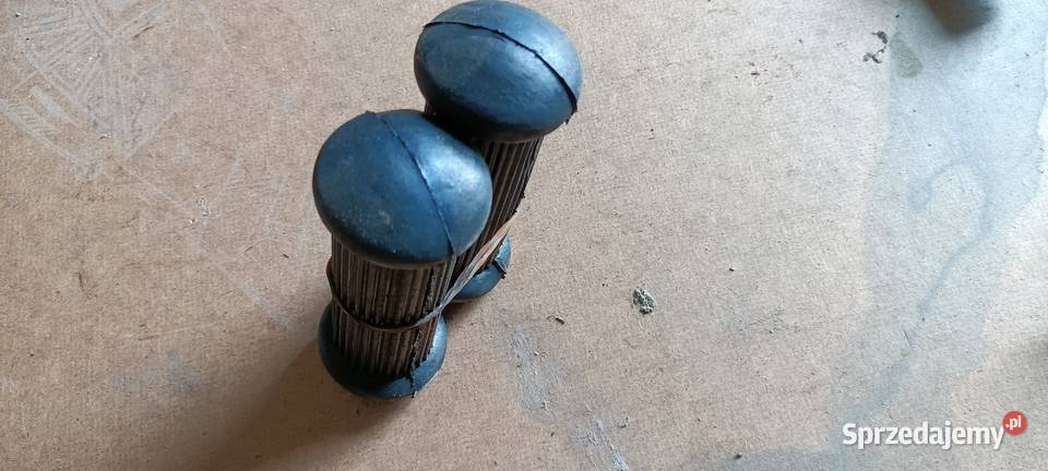 GUMA PODNÓŻKA JUNAK M10 OTWÓR 155 mm Elementy nadwozia
