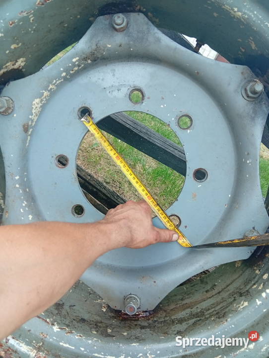 KOŁA DEUTZ DX 85 KOŁO FELGA OPONA 136 R24 Czermno sprzedam