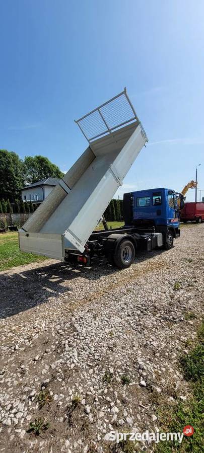 Iveco Eurocargo 100e18 wywrotka kiper 3 strony świętokrzyskie Nowy Korczyn