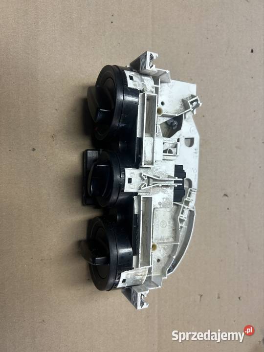 Panel nawiewu klimatyzacji Passat b5 1j0820045g Pozostałe Grudziądz sprzedam