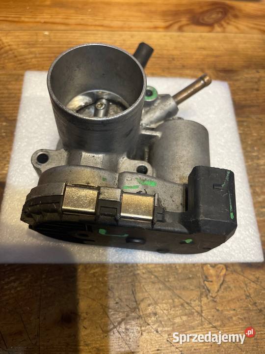 Przepustnica powietrza 030133062C VW SEAT AUDI Margonin sprzedam