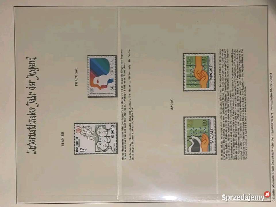 Dwa albumy znaczków świat Świebodzin