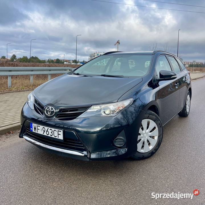 Toyota Auris Kombi 16 benzyna Pisz