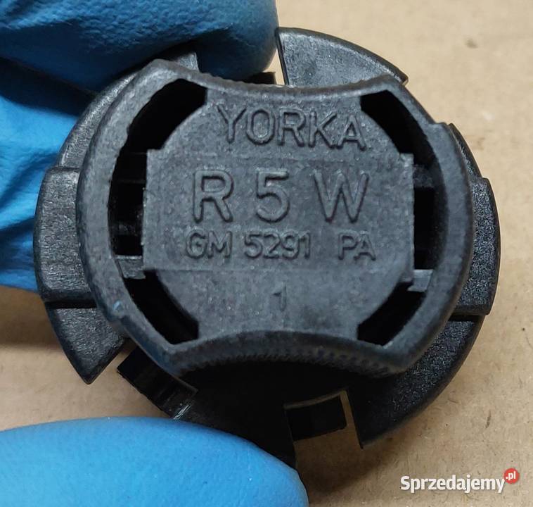 OPRAWKA ŻARÓWKI 12V5W OPEL CALIBRA 90392618 osobowe Mielęcin