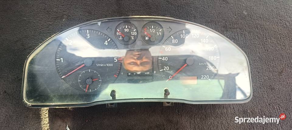 Licznik 8D0 919 033 A Audi A4 B5 a18 śląskie Myszków