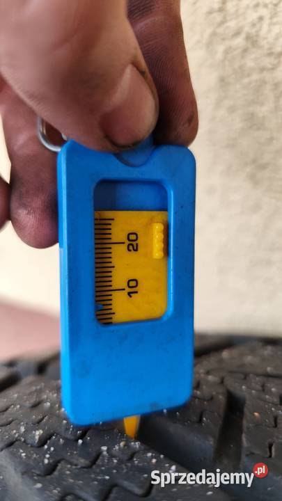 Opony Zimowe Kumho IZen RV 27540ZR20 mazowieckie Pruszków