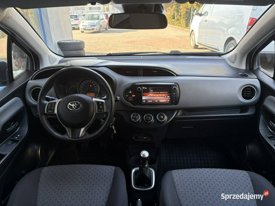 Toyota Yaris 13 99 KameraBluetooth Gwarancja III benzyna Tarnowskie Góry