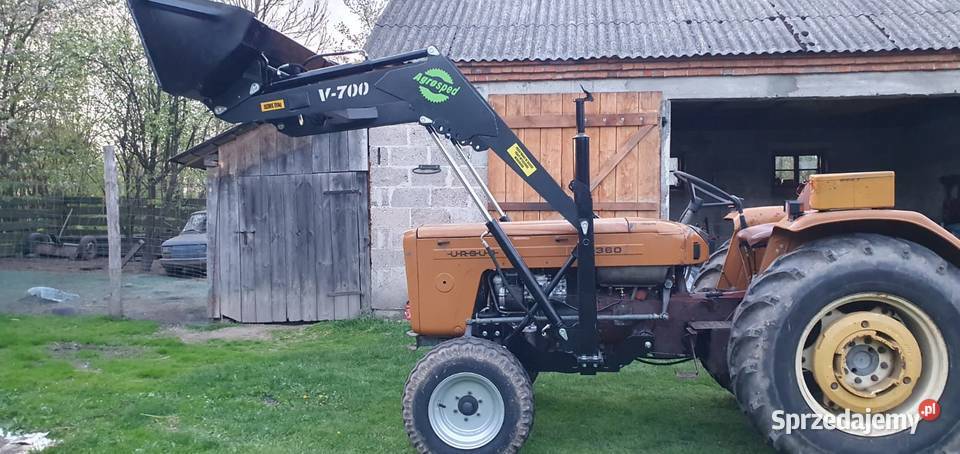 Solidny Tur Ładowacz Do MF c360 Zetor Dostawa nieuszkodzony