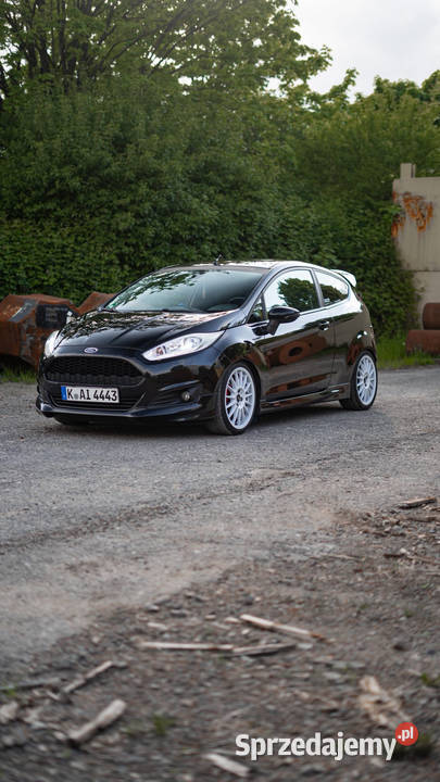 Auta uszkodzone z Niemiec współpraca import Fiesta Cieszyn