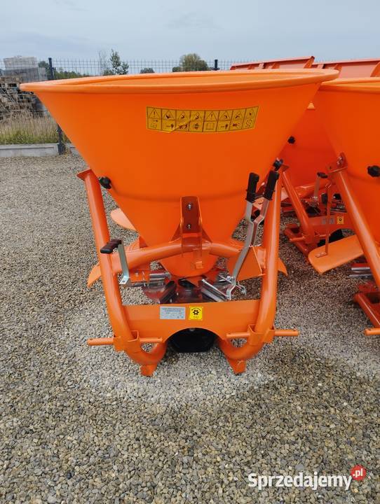 Solarka Piaskarka Posypywarka do soli piasku nieuszkodzony Cisek sprzedam