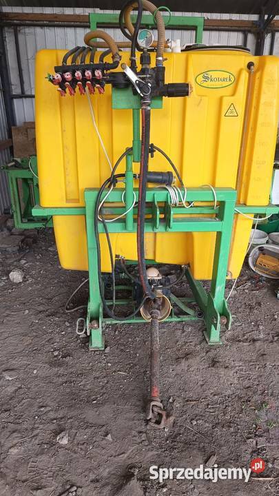 Opryskiwacz skotarek 1000 l nieuszkodzony Jędrzejów sprzedam