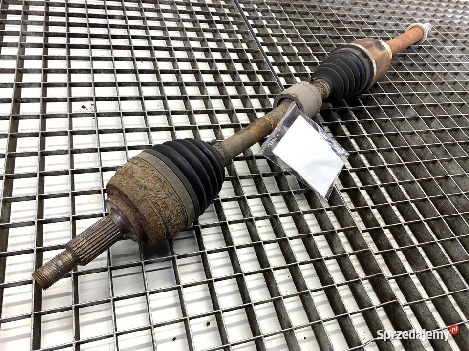 PÓŁOŚ PRAWY PRZÓD DACIA DUSTER 15 90 1018