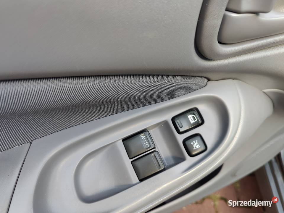 ZADBANY NISSAN Almera 15 16V z NIEMIEC 1 lakier metallic Almera śląskie Bytom