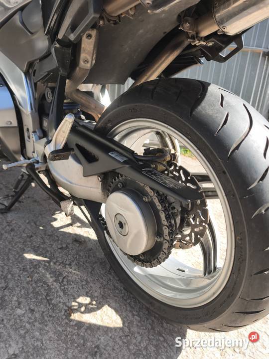 Aprilia RST 1000 Futura RSV VFR