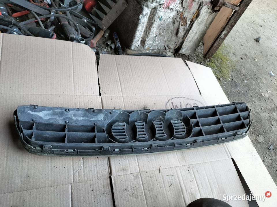 AUDI A38L A3 8L ATRAPA ATRAPKA ZDERZKA GRILL Kamień-Kolonia sprzedam