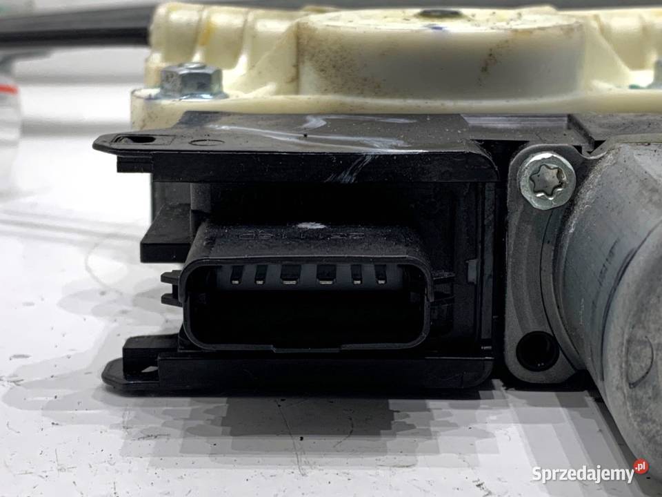 PODNOŚNIK SZYBY LEWY PRZÓD HYUNDAI i20 II sprzedam