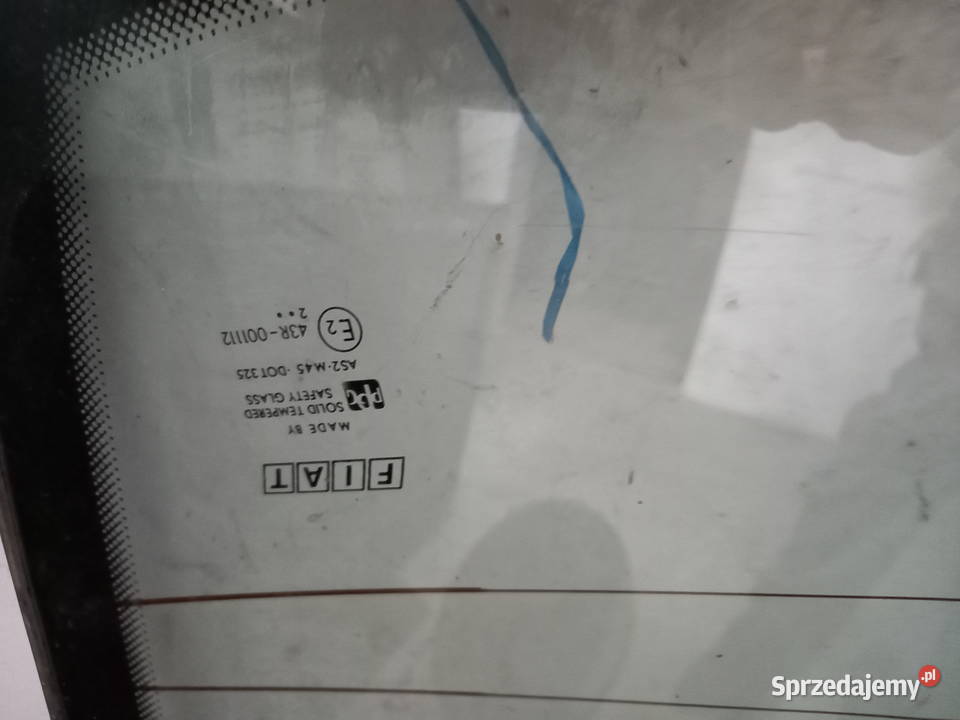 szyba tył tylna FIAT TEMPRS sedan ogrzewana