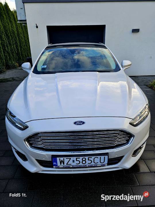 Ford Mondeo mk5 15 Titanium salon szklany dach