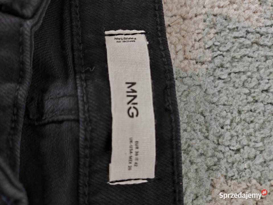 Spodenki czarne mango slim fit Pozostałe