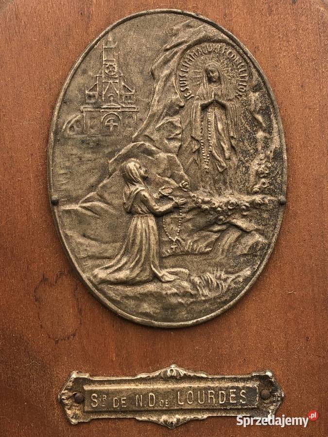Zabytkowa kropielnica Łowicz