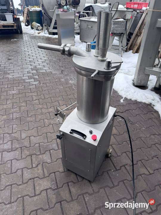 Nadziewarka tłokowa Dobieszowice