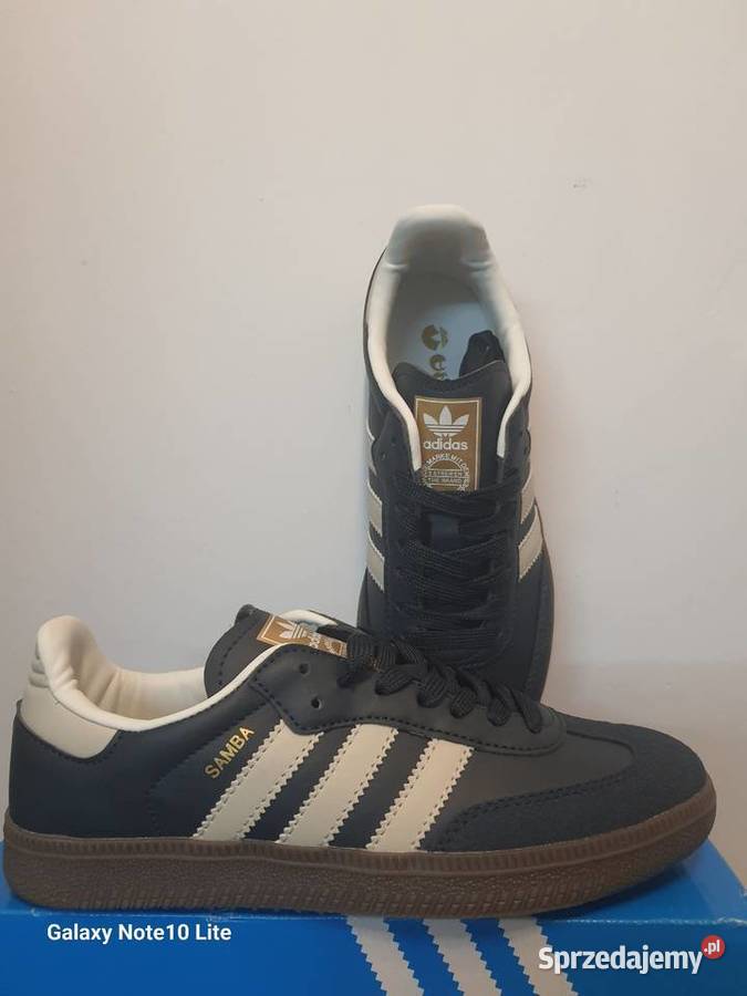 Sprzedam nowe oryginalne skórzane trampki samba Obuwie sportowe Piaseczno