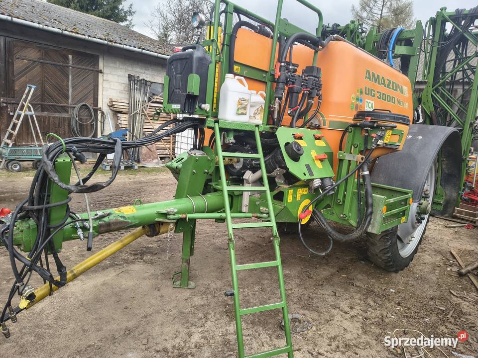 Opryskiwacz ciągany Amazone UG3000 nova