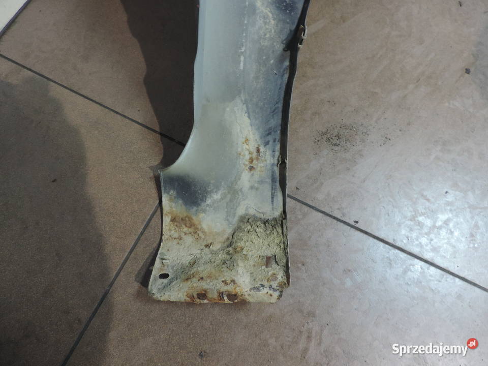 BŁOTNIK LEWY PRZOD FORD FOCUS MK2 LIFT KOLOR H4 Nowy Sącz