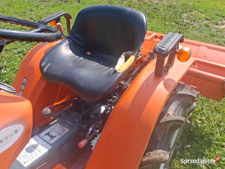 Kubota B1400 4x4 glebogryzarka Konary sprzedam