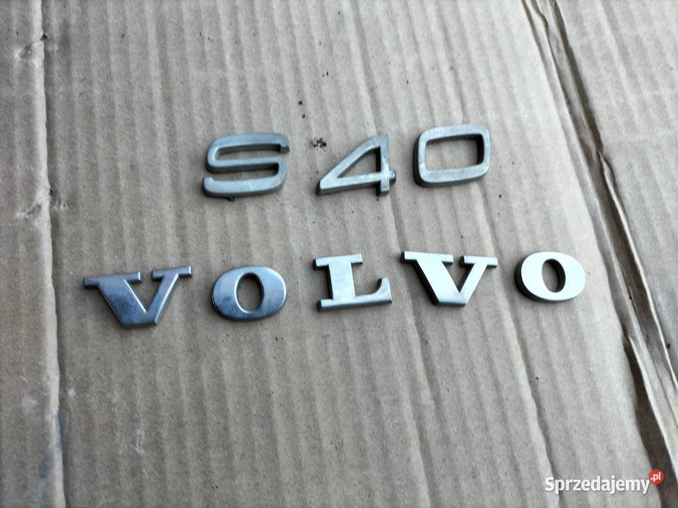 VOLVO S40 NAPIS ZNACZEK EMBLEMAT TYLNEJ KLAPY Pozostałe Kamień-Kolonia sprzedam