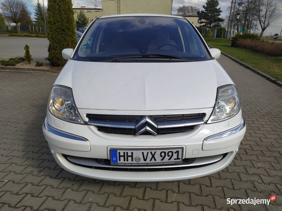 Citroen C8 20 benzLPG 2008r gradobiciu