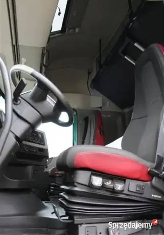 Ciagnik siodlowy 60 Tonowy 3 osiowy 6x2 Volvo mazowieckie Warszawa