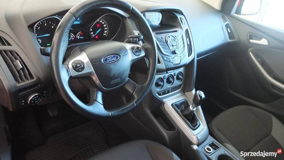 Ford Focus czerwony Kraków