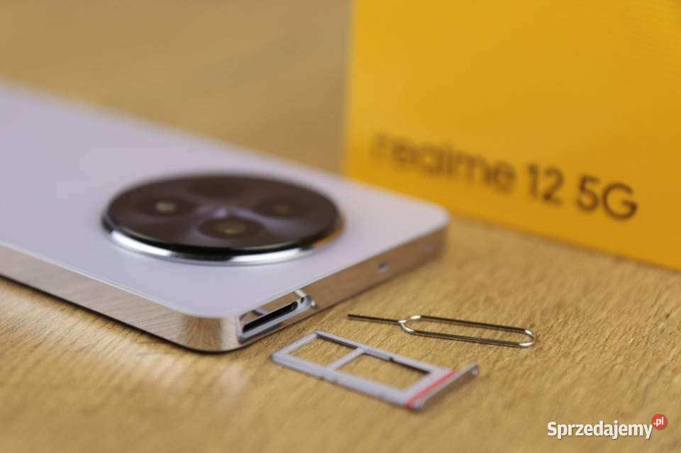 NOwy Smartfon Realme 12 5G 8 GB256 GB Wrocław sprzedam