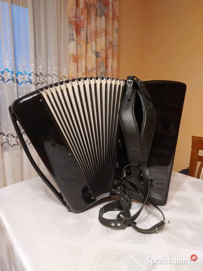 Akordeon Marinucci 120 Instrumenty dęte Klembów sprzedam