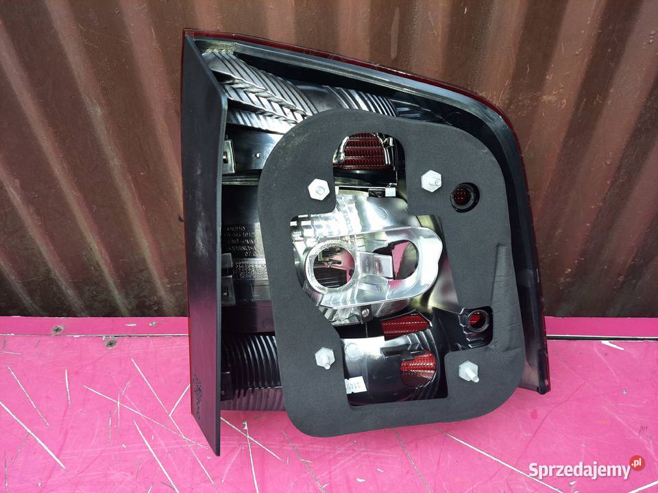 Skoda Octavia 09r combi lampa tylna lewa nowa mazowieckie Pruszków