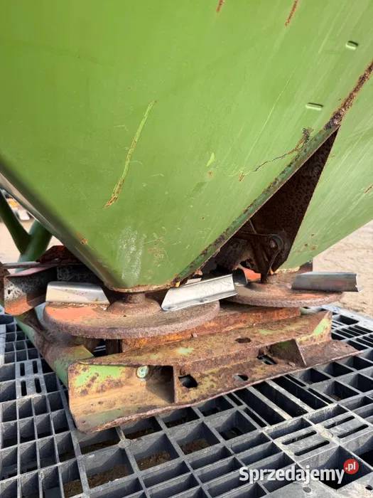 Rozsiewacz do nawozów AMAZONE F 803 z Niemiec Janów