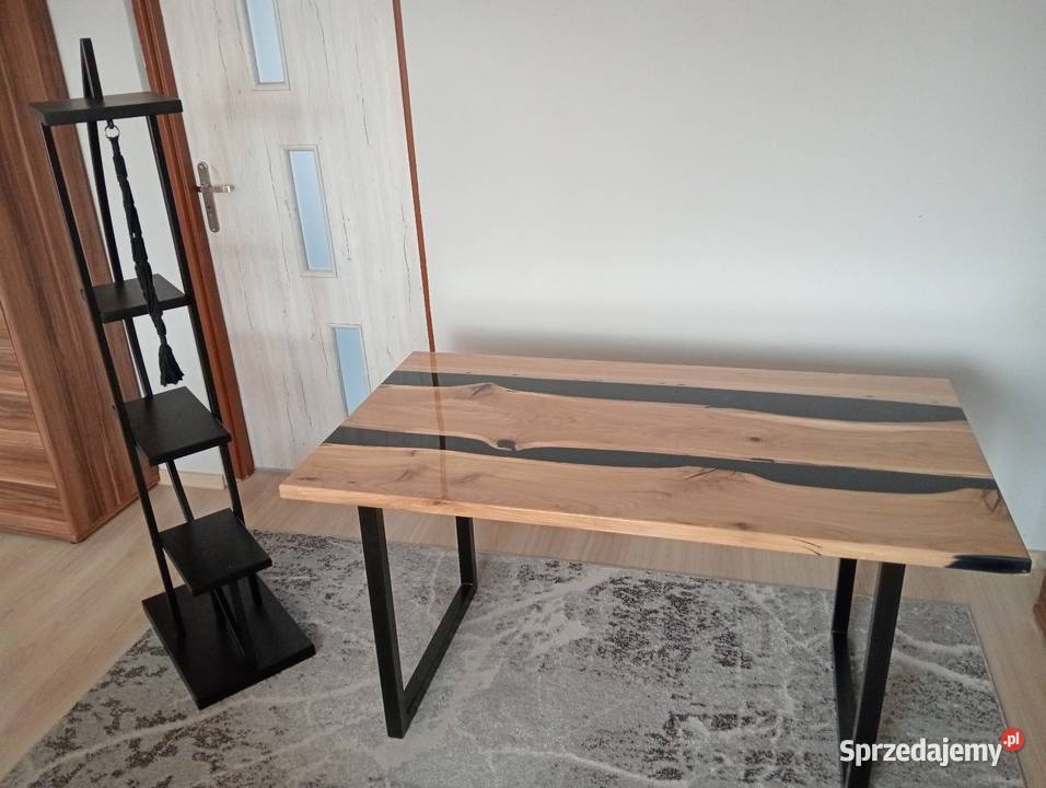 Zestaw stół i kwietnik Annopol sprzedam