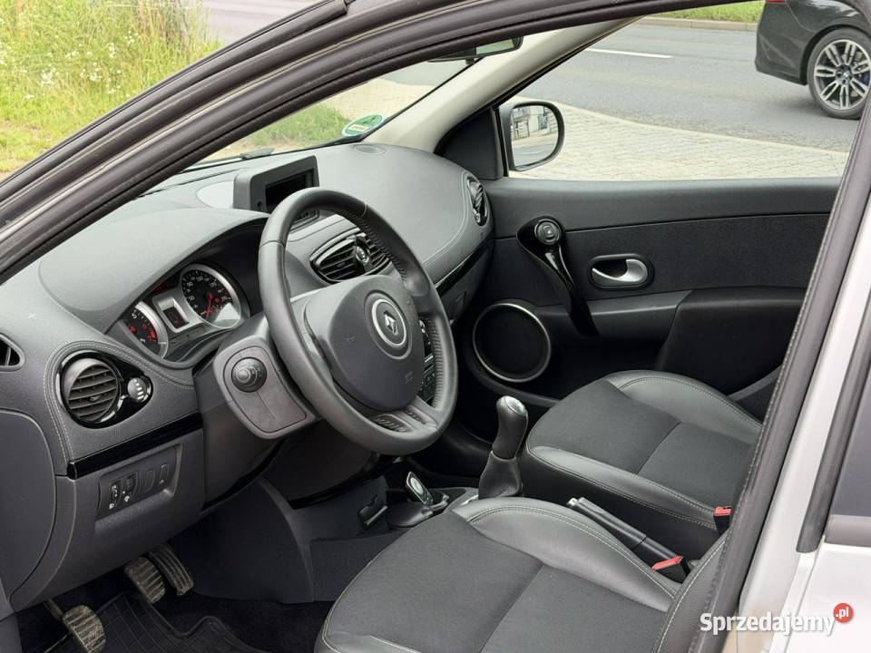 Renault Clio Częstochowa
